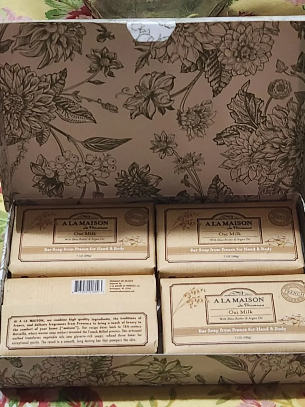 A La Maison De Provence Triple Milled Oat Milk Soap Box Four 7 Oz Bars New